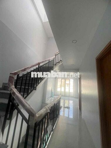 Nhà Biệt Thự Căn Góc P12 7x20m 7pn 5wc 35tr