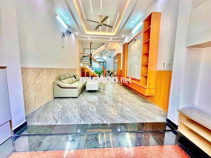 Cho Thuê Nhà Full Nội Thất giáp Quận 6 - Tân Phú