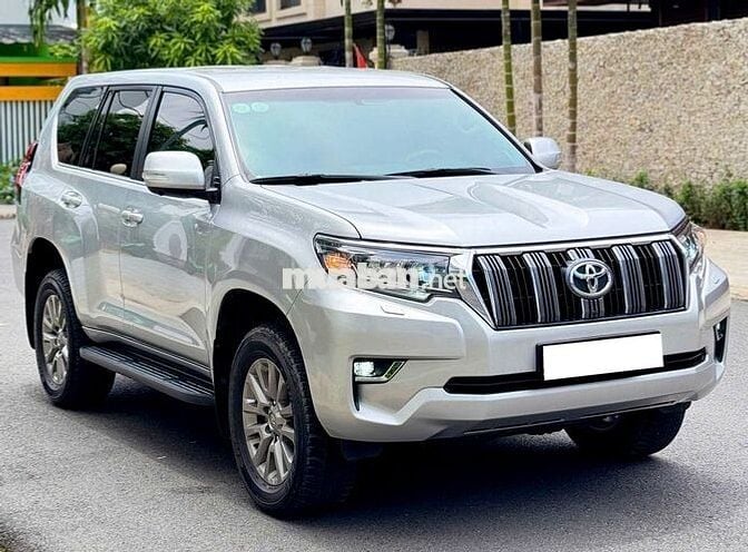 Toyota Prado 4x4 nhập Nhật một chủ giữ gìn 2019