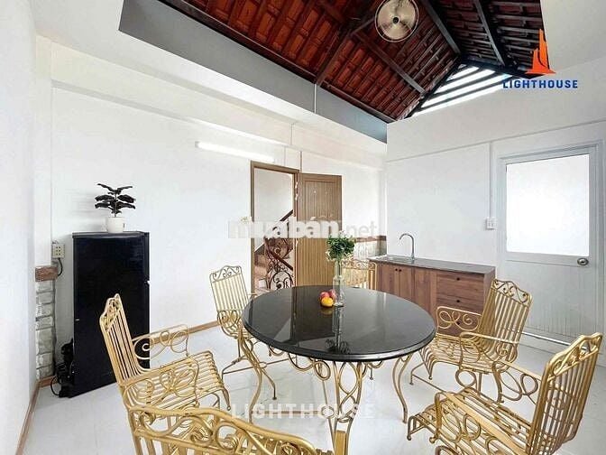 PENTHOUSE 2PN - 1 PK- 1 PHÒNG BẾP TÁCH BIỆT THANG MÁY NGAY GẦN CẦU 3/2