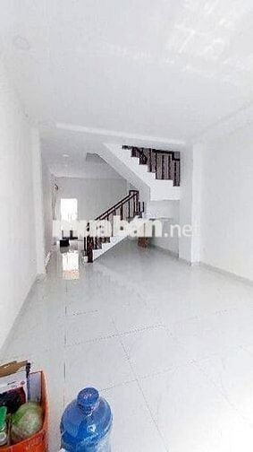 Vỡ nợ tôi bán gấp nhà 1T1L 63, 9m2 Lâm Văn Bền Q7 Gía 1,29 tỷ SHR