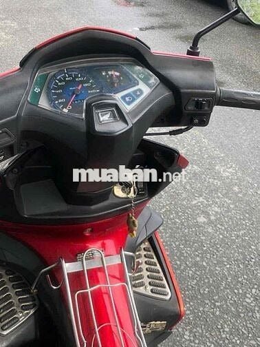 Honda ari blade 110 màu đỏ-đen đời 2008 số Tphcm