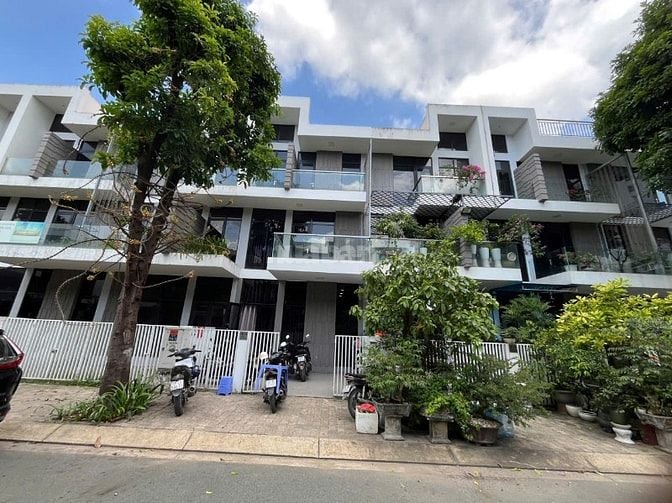 Bán nhà compound Nguyễn Thị Định, Cát Lái, Quận 2.  5.2x16m giá 8,1 tỷ