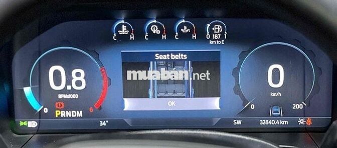 Ford Everest 2023 Titanium 2.0L 4x2 AT - 32000 km
