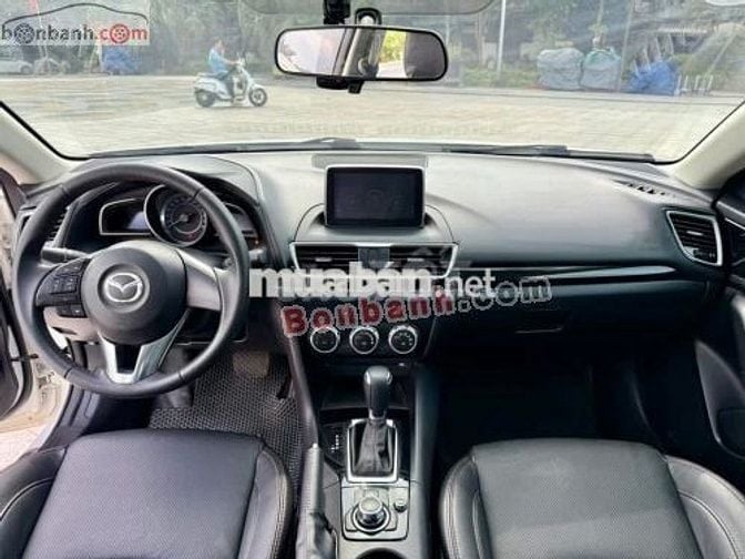 Mazda 3 2.0 AT 2016