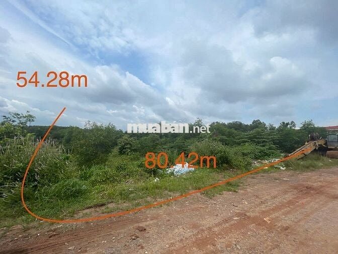 Chủ kẹt tiền cần để lại lô đất lớn 2589,3m2 liền kề VĐ3 giá cực tốt