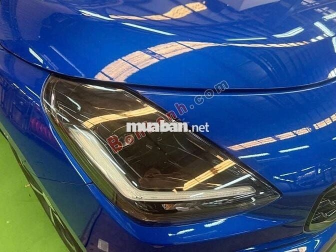SUZUKI SWIFT 1.2 AT – ĐỜI 2025 – GIÁ CHỈ 569 TRIỆU