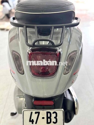 Vespa S Xám Xi măng - Phố lướt 2020