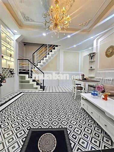 XÔ VIẾT NGHỆ TĨNH-GIÁP Q1-43M2-2T-NGANG 5 NỞ HẬU 9.5M-3PN-3WC.CHỈ 4TY6