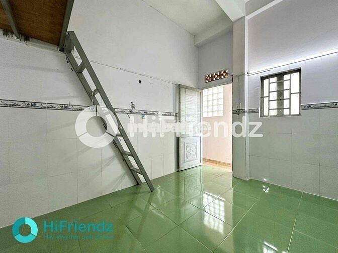 PHÒNG TRỆT NGAY MẶT TIỀN HOÀ BINH ĐẦM SEN QUA VĂN HIẾN 5P