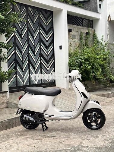 PIAGGIO VESPA 125IE TRẮNG CHÍNH CHỦ GIÁO VIÊN