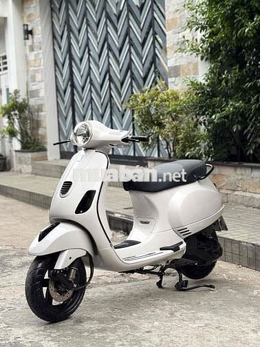 PIAGGIO VESPA 125IE TRẮNG CHÍNH CHỦ GIÁO VIÊN