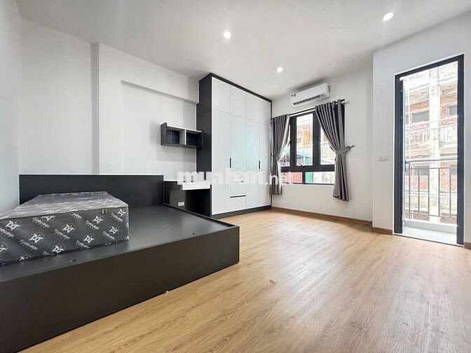 Phòng full đồ 25m² 318 Đê La Thành Đống Đa, gần trung tâm