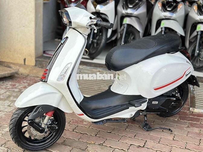 VESPA 2022 XE TRẮNG ĐEN ĐẸP ZIN KENG 🛵