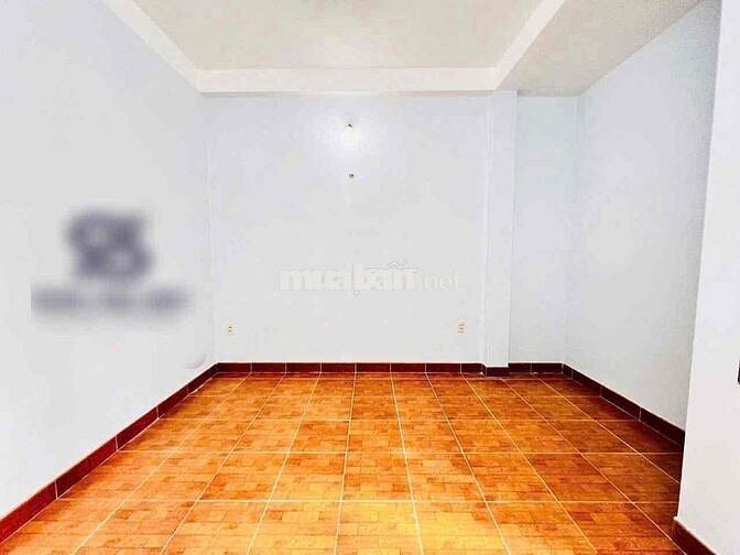 Cho thuê nhà nguyên căn 4x14m, 2 lầu, 4pn, gần ĐH GTVT, TCH, Q12