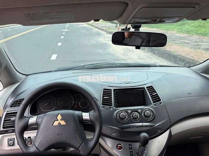 Mitsubishi Grandis 2005 ,std.xe đẹp ko lỗi