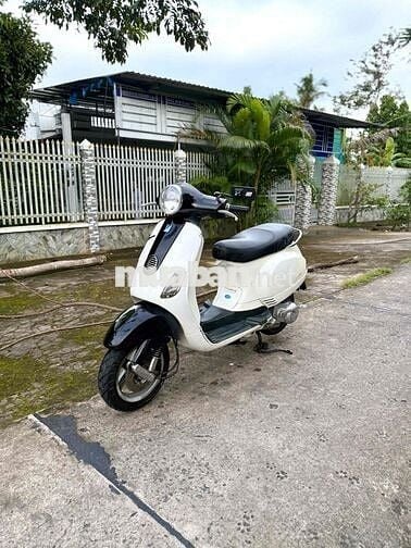 -Vespa Lx 125 Dáng Sang Trọng Máy Êm