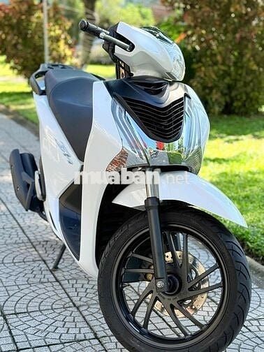 Sh 125 2015 biển 43,nợ xấu đưa 12tr lấy xe