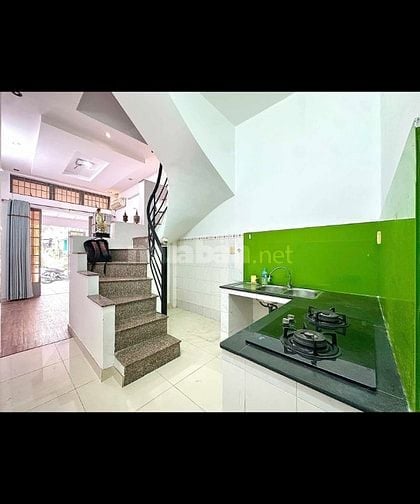 Bán nhà hẻm 7A/5 Thành Thái Q10 hẻm 12m nhà 3 tầng chỉ 8,8 tỷ.