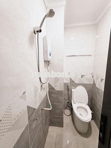 1PN Tôn Thất Tùng Bến Thành cạnh Ngã 6 Phù Đổng Bệnh Viện Từ Dũ Quận 1