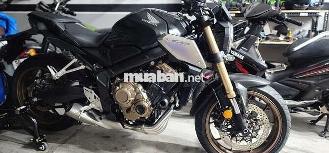 Cần bán honda cb650r 2022 dk 2023