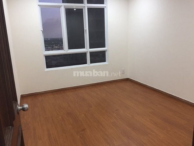  Cần bán gấp căn hộ Giai Việt , Dt 109m2, 3 phòng ngủ , 2wc, nhà rộng 