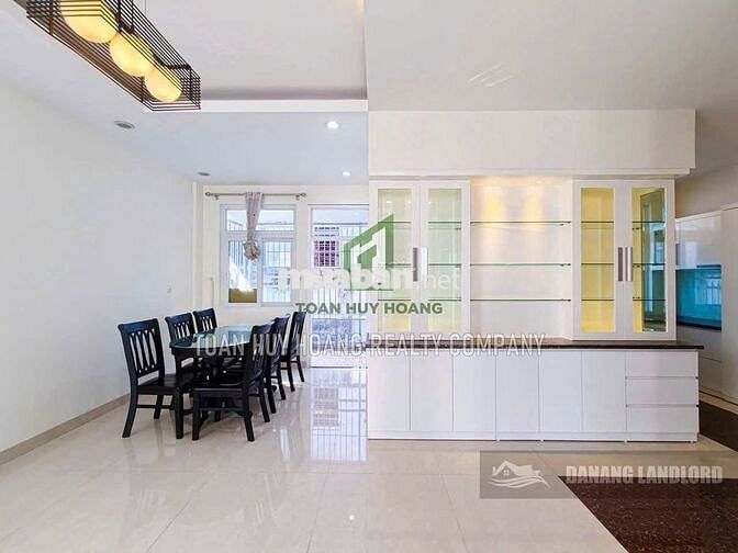 Biệt thự cao cấp cho thuê tại Phúc Lộc Viên