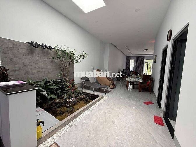 CHÍNH CHỦ TỰ XÂY TÂM HUYẾT – NHÀ ĐẸP CỰC KỲ CHẮC CHẮN 9 Tỷ