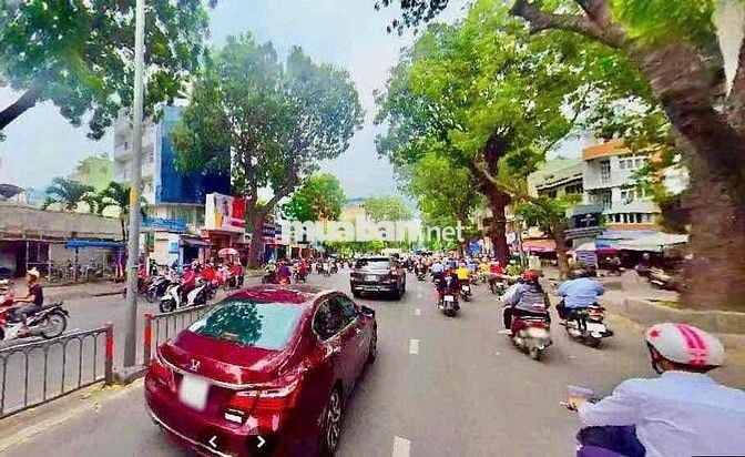 NGUYÊN CĂN MẶT TIỀN QUẬN 10 TRỐNG SUỐT - NGANG GẦN 6M