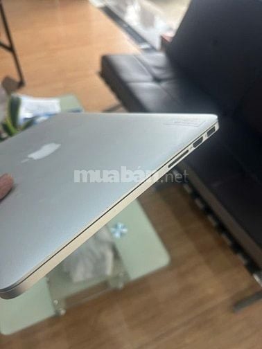 Cần bán nhanh macbook pro cho ai có nhu cầu