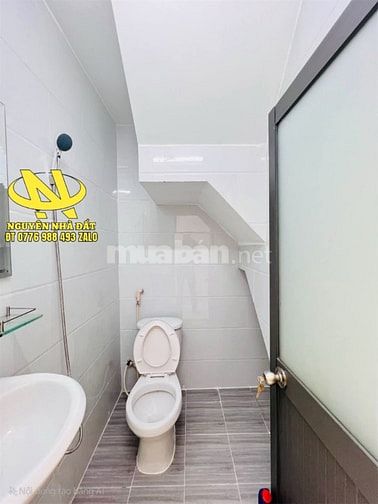 BÁN NHÀ KHU VIP - XE HƠI TỚI GẦN NHÀ