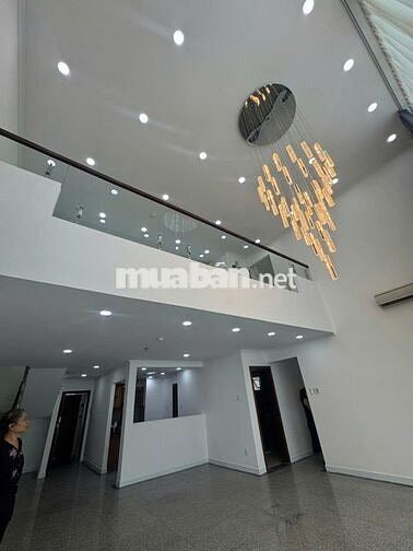 Bán căn hộ Penhouse Giai Việt   ,Tạ Quang Bửu  P5, Q8. 227m2