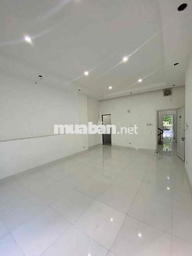 Mặt tiền Hòa Minh - 7 phòng lớn - 15 triệu