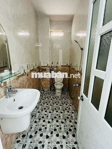 CHO THUÊ NHÀ TRỆT 1 LỬNG - MẶT TIỀN ĐƯỜNG NGUYỄN VĂN LINH