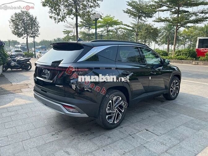Hyundai Tucson 1.6 AT Turbo HTRAC Đặc biệt