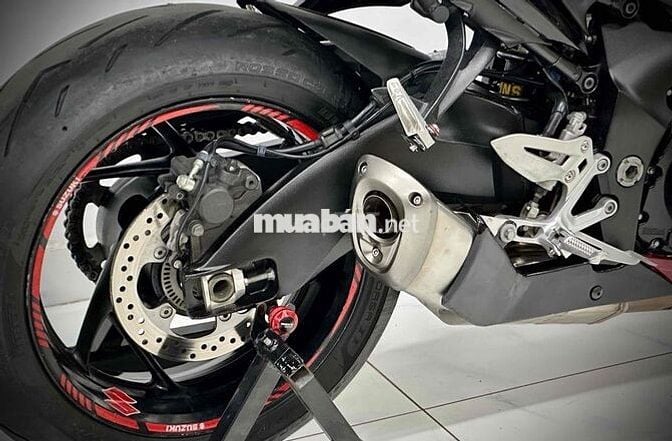 SUZUKI GSX-S1000 2016 ABS