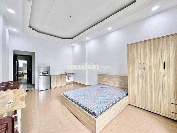 💥Cho Thuê Căn Hộ Studio - Balcony - Rộng - Full Nt - gần UEF, GTVT, VL