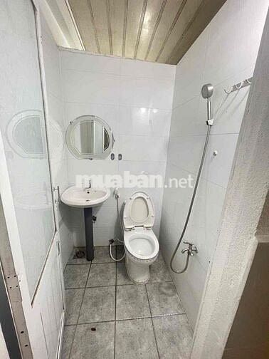 Nhà 5x20m 2 phòng mới hẻm Nguyễn Văn Cừ