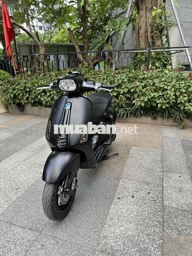 VESPA UP SPRINT Tặng Dầu Máy Dầu Láp Quạt Xoay Gió