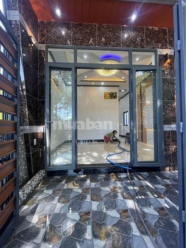 Bán nhà cấp 4, 7x20, Thới Tam Thôn, SHR, Giá 1 tỷ 150.