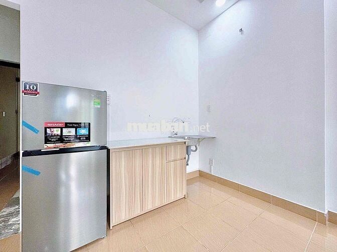 💥Cho Thuê Căn Hộ Studio - Balcony - Rộng - Full Nt - gần UEF, GTVT, VL