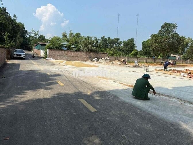 đất sổ đỏ 100m2 gần viện 105 sơn tây hà nội