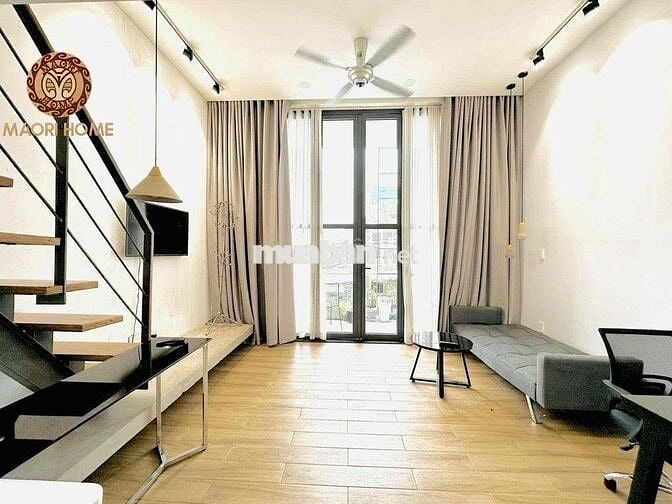 CĂN HỘ DUPLEX BALCONY,  THANG MÁY NGAY NGÃ TƯ HÀNG XANH CẬN UTH, FTU2