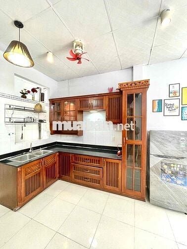 Nhà 2 tầng 5,2x11m 2PN FULL NT Bắc Hải Q10, gần cv LTR–chỉ 14.5 tr/th