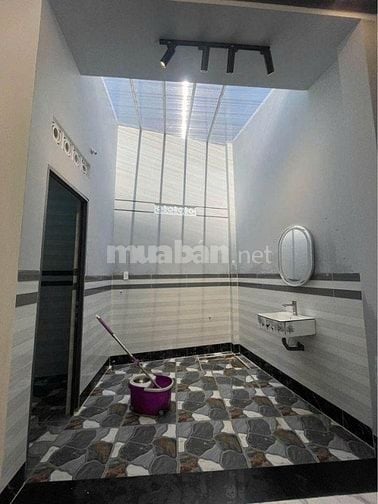 Bán nhà cấp 4, 7x20, Thới Tam Thôn, SHR, Giá 1 tỷ 150.