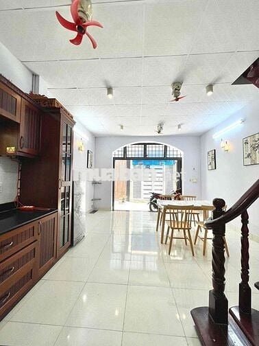 Nhà 2 tầng 5,2x11m 2PN FULL NT Bắc Hải Q10, gần cv LTR–chỉ 14.5 tr/th
