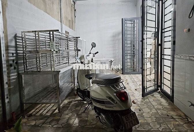 Nhà Bán Đường Bình Thành, Bình Tân, 5 x 34, được xây thành 2 căn