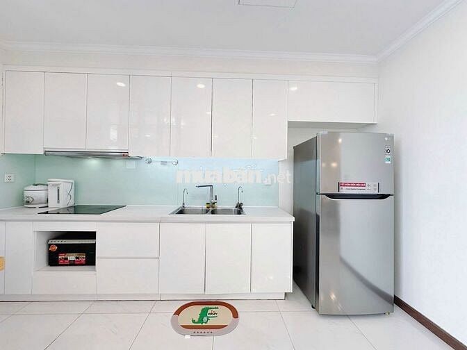 TÔI MUỐN CHO THUÊ GẤP CĂN 2PN VINHOMES CENTRAL PARK NỘI THẤT CAO CẤP
