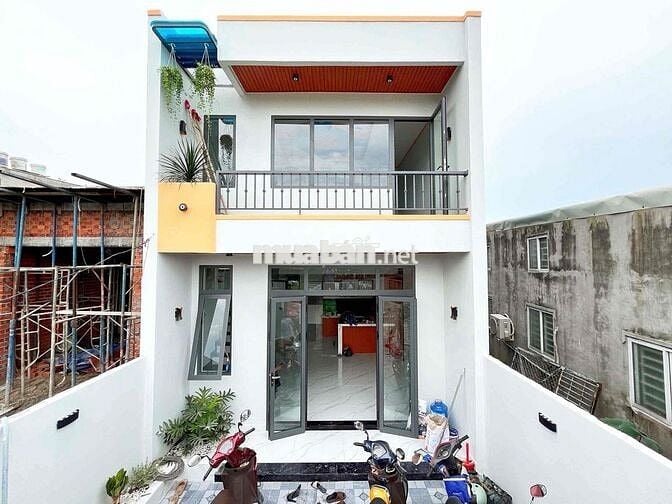 Bán Nhà Mới Hoàn Công Mỹ Hạnh Nam