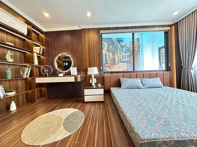 Trần Cung 51m2*5T, lô góc, không đối nhà, ngõ to rộng, gần phố 9.5 tỷ
